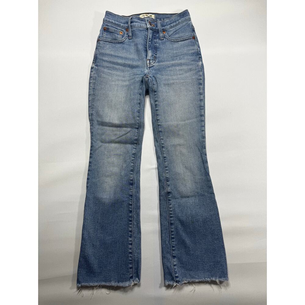 Madewell Women's Mid-Rise Raw Hem Kick Out Blue  Jeans - Size‎ 23 (24x26)*